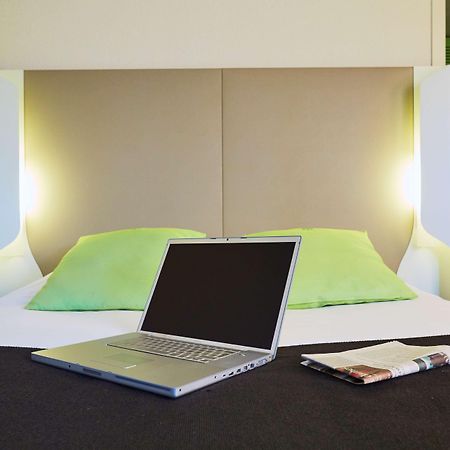แคมปานิล รูเอน ซุด ปาร์ก เอ็กซ์โป Hotel Saint-Etienne-du-Rouvray ภายนอก รูปภาพ